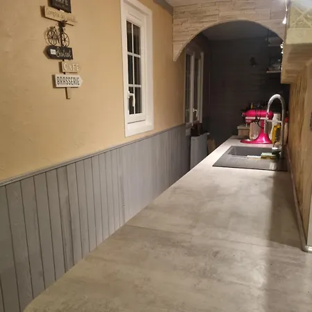 A La Maison Du Bonheur * Neuilly-sous-Clermont