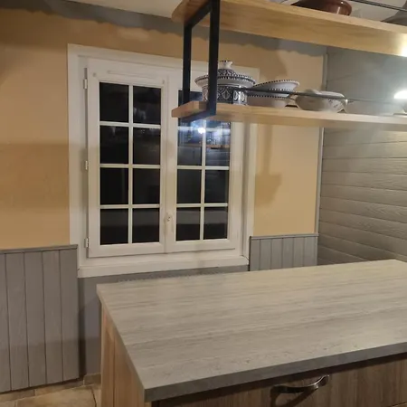 بيت للعطل A La Maison Du Bonheur Neuilly-sous-Clermont